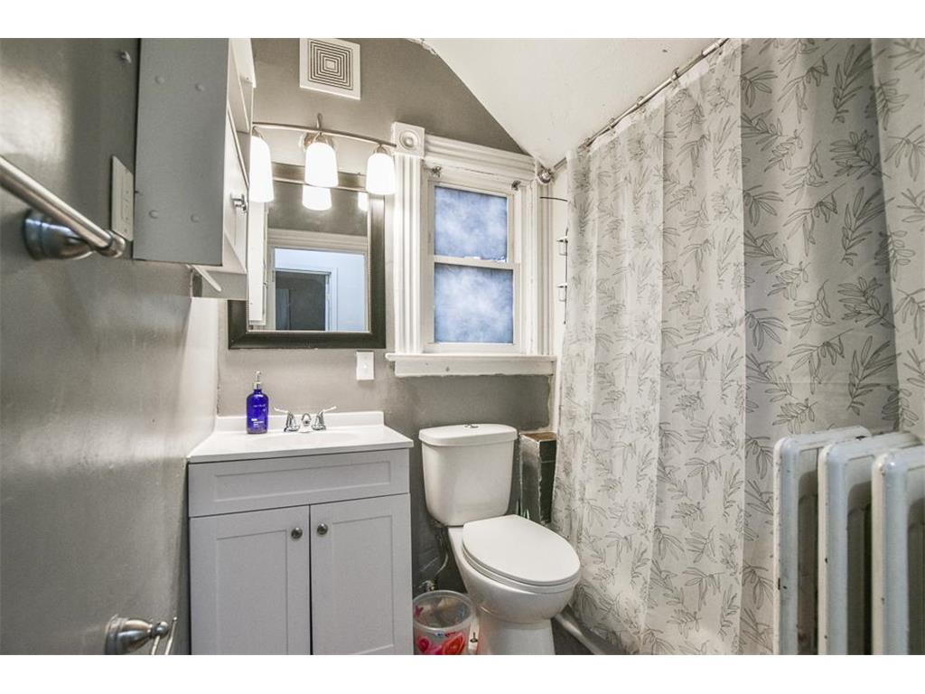 792 Cook Avenue E Saint Paul MN 55106 7086362 image17