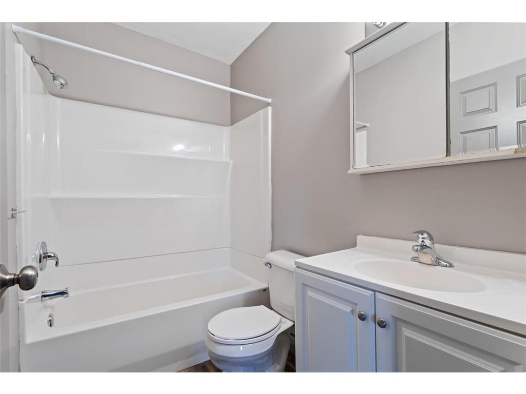 792 Duluth Street Saint Paul MN 55106 7055417 image10