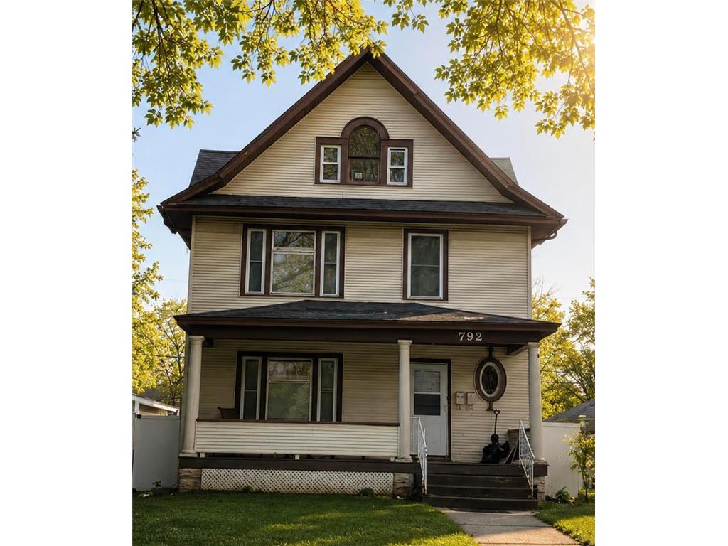 792 Fuller Avenue Saint Paul MN 55104 7085555 image1