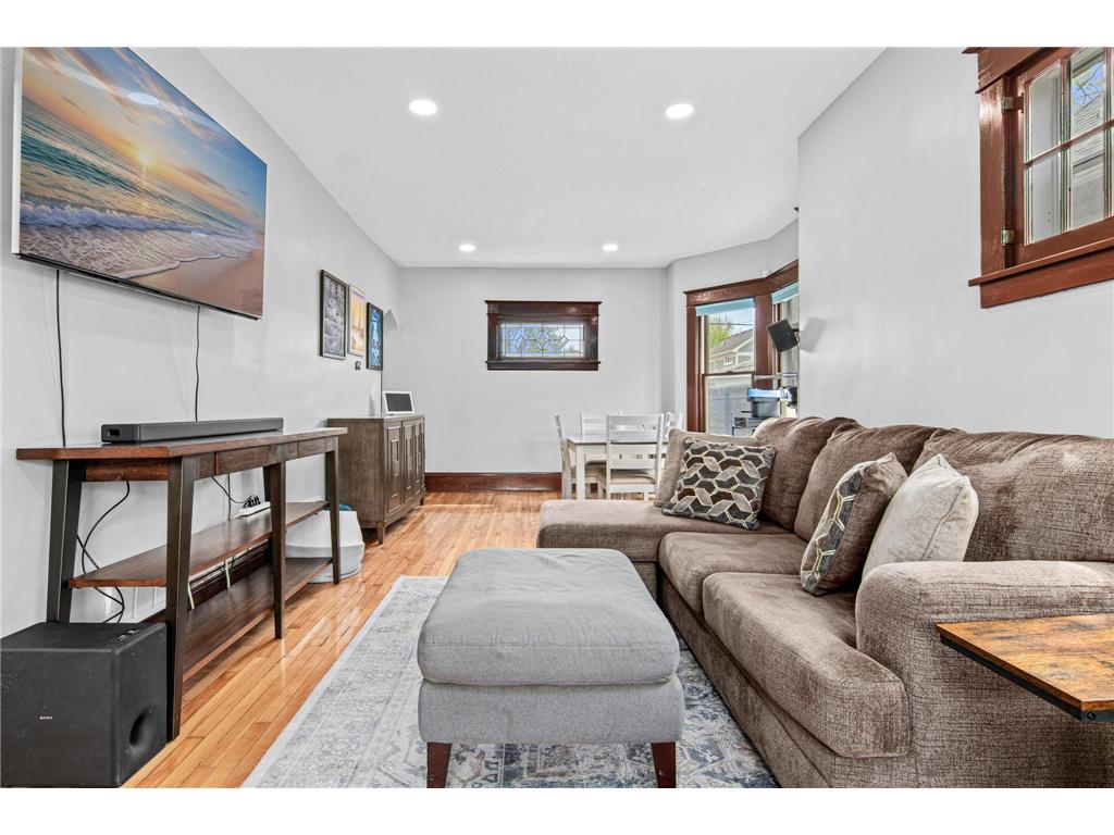 792 Smith Avenue S Saint Paul MN 55107 7094746 image11