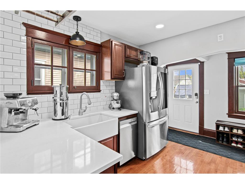 792 Smith Avenue S Saint Paul MN 55107 7094746 image16