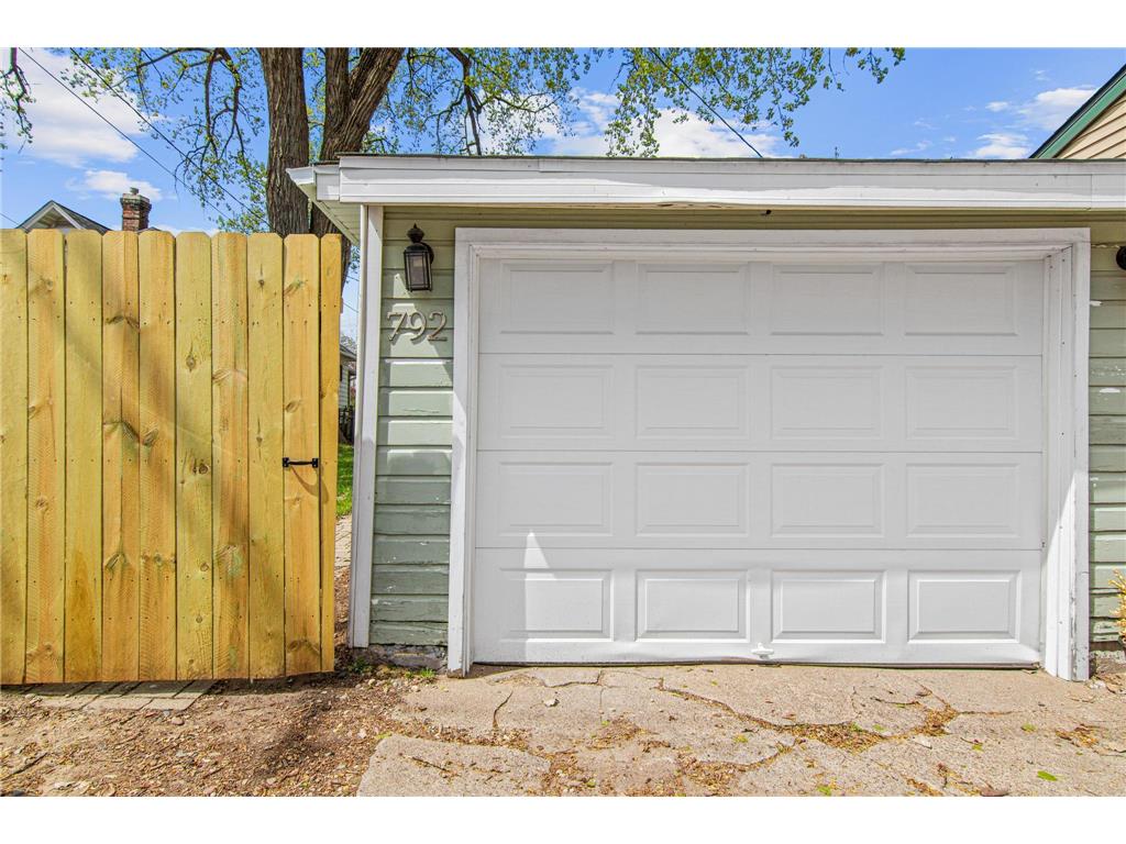 792 Smith Avenue S Saint Paul MN 55107 7094746 image37