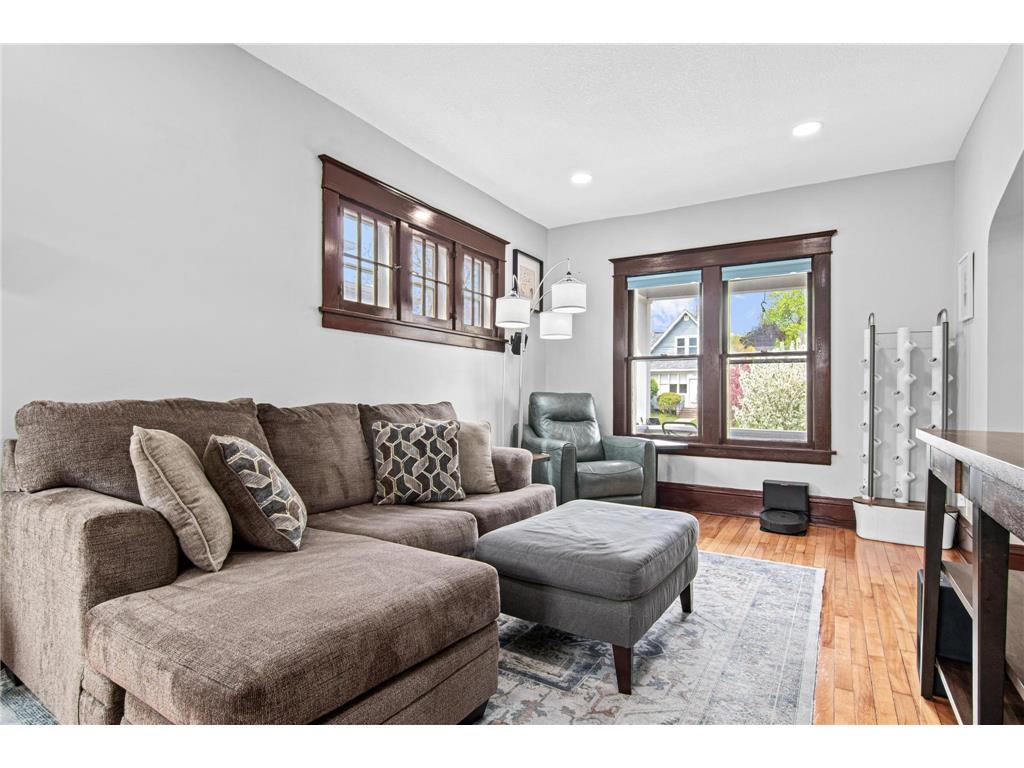792 Smith Avenue S Saint Paul MN 55107 7094746 image9