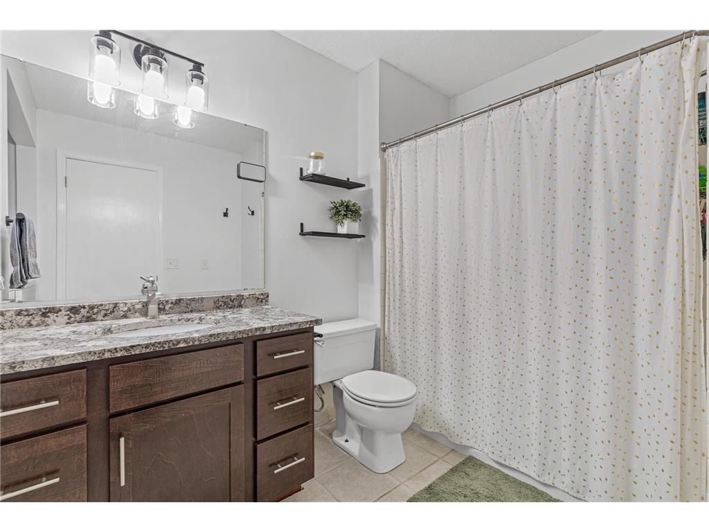 792 Tanglewood Drive Shoreview MN 55126 7076763 image20