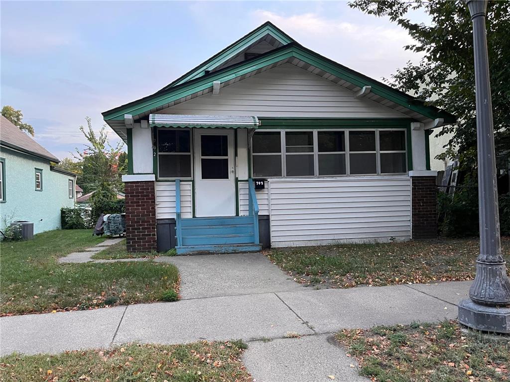 792 Thomas Avenue Saint Paul MN 55104 6499582 image1
