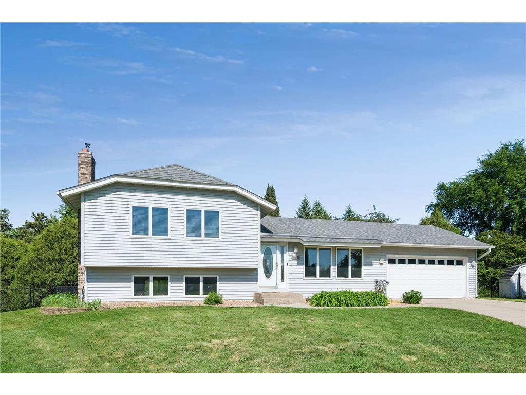7920 W 107th Street Circle Bloomington MN 55438 7075829 image1