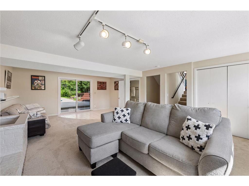 7920 W 107th Street Circle Bloomington MN 55438 7075829 image27