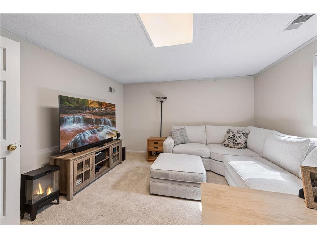 7920 W 107th Street Circle Bloomington MN 55438 7075829 image33