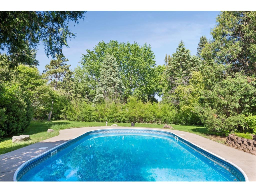 7920 W 107th Street Circle Bloomington MN 55438 7075829 image40
