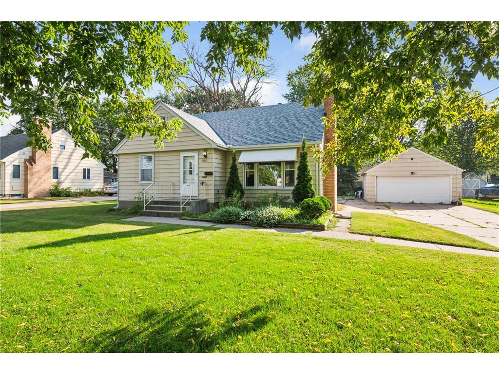 7921 Stevens Avenue S Bloomington MN 55420 6789691 image1