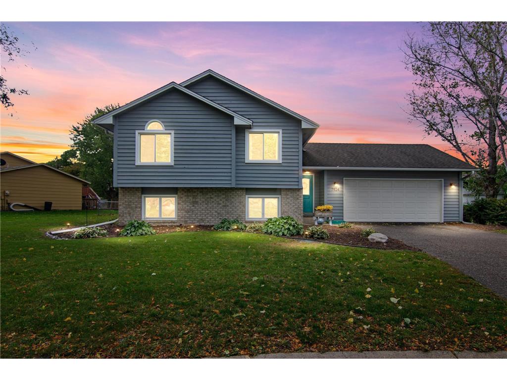 7924 Xerxes Court N Brooklyn Park MN 55444 6444900 image1