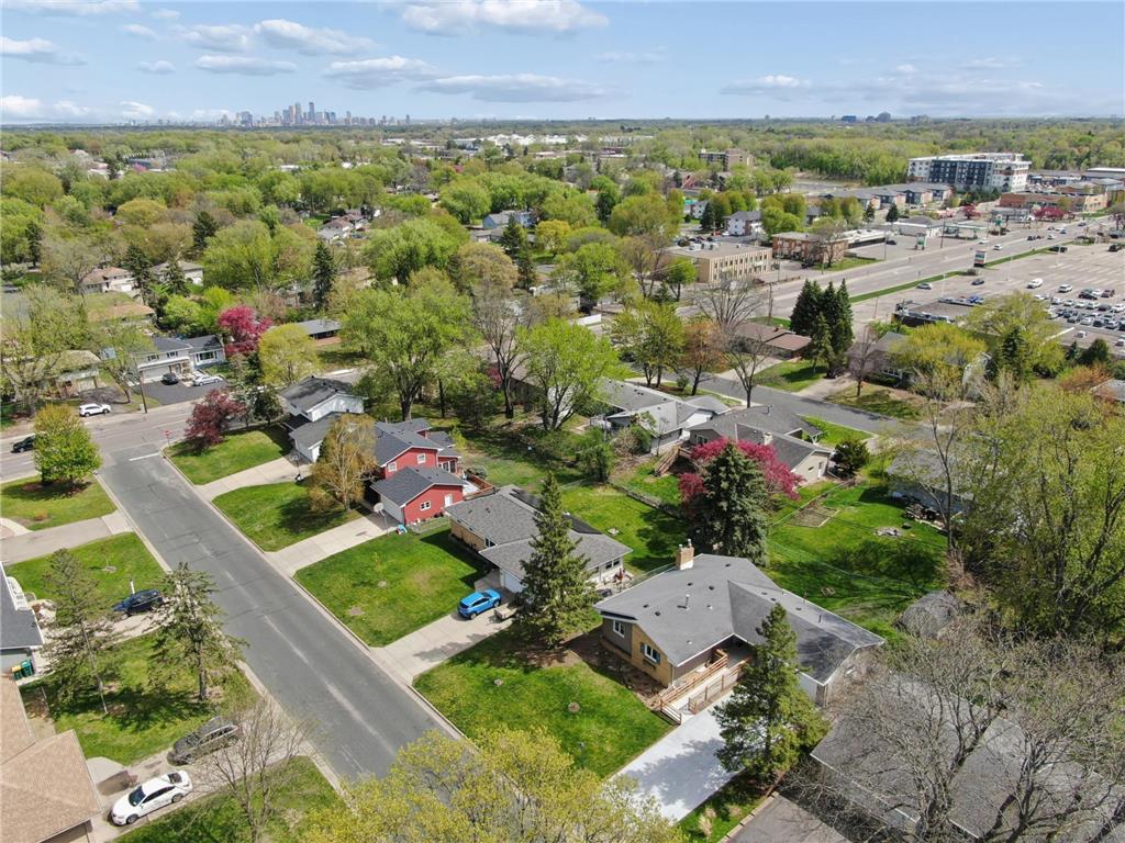 7925 29th Avenue N New Hope MN 55427 7067915 image23