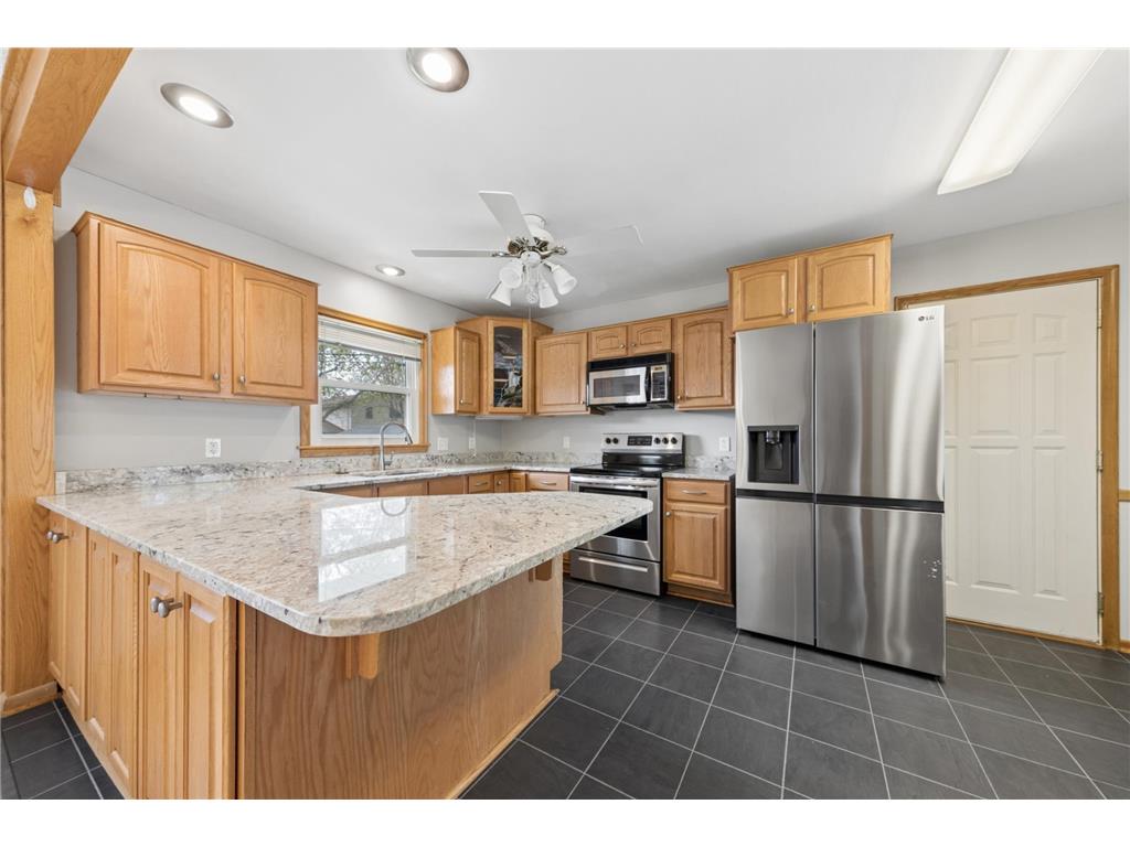 7925 29th Avenue N New Hope MN 55427 7067915 image6