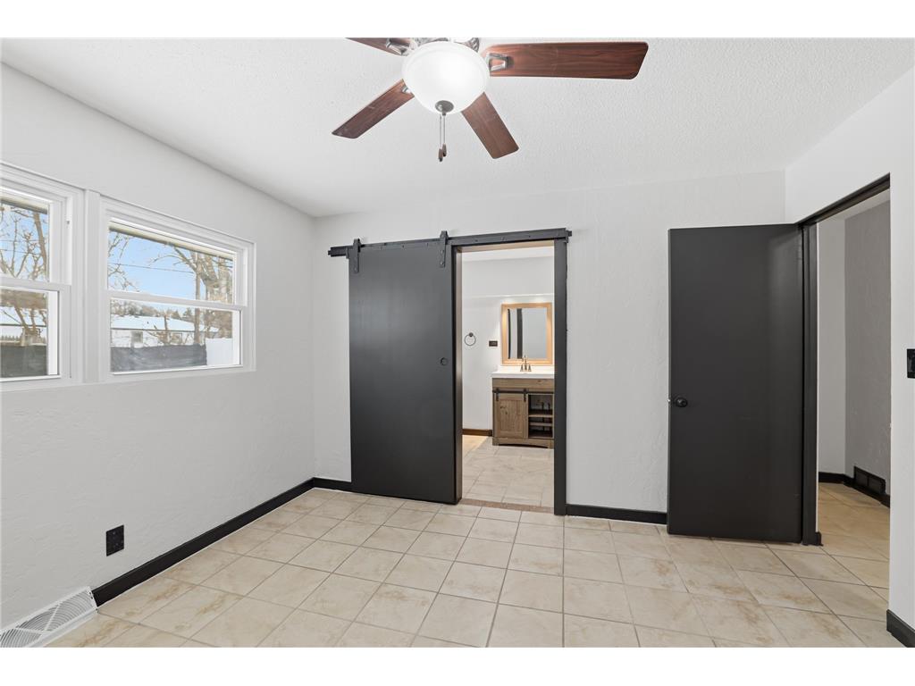 7925 6th Street NE Spring Lake Park MN 55432 7005295 image13