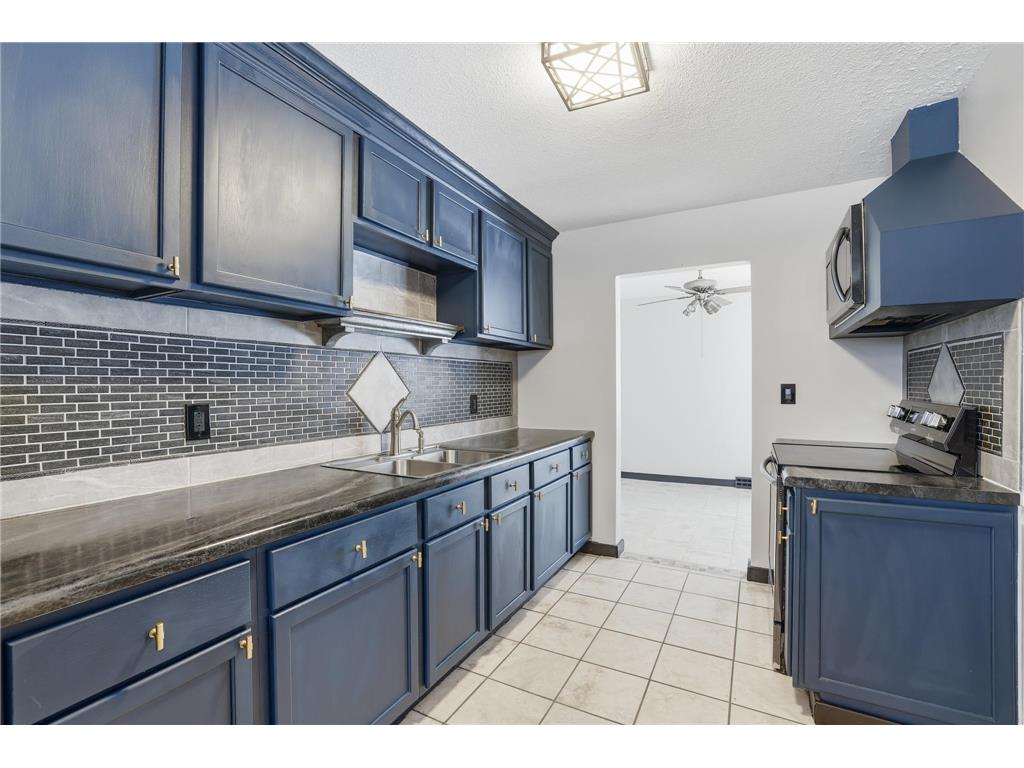 7925 6th Street NE Spring Lake Park MN 55432 7005295 image16