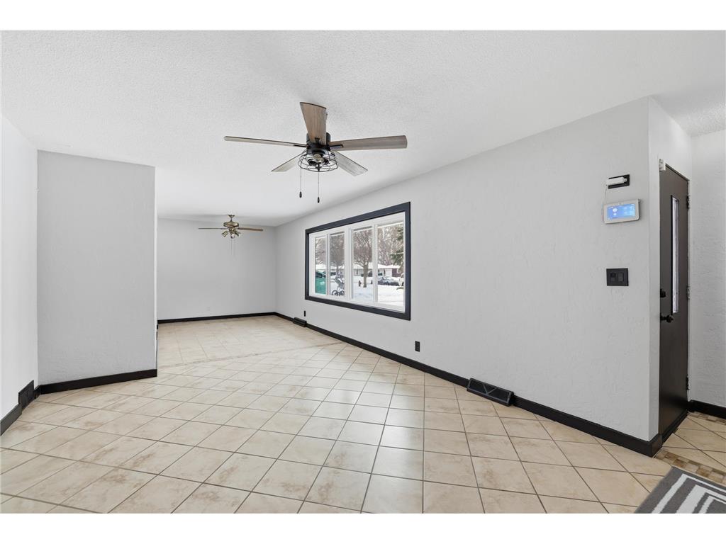 7925 6th Street NE Spring Lake Park MN 55432 7005295 image3