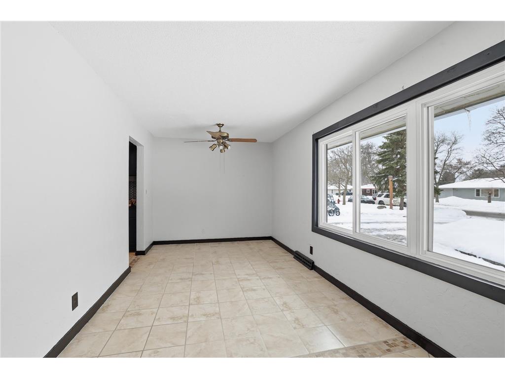 7925 6th Street NE Spring Lake Park MN 55432 7005295 image5