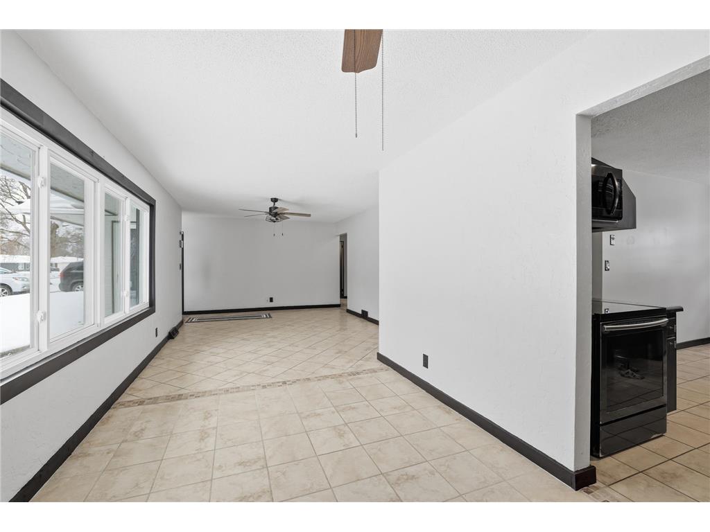 7925 6th Street NE Spring Lake Park MN 55432 7005295 image6