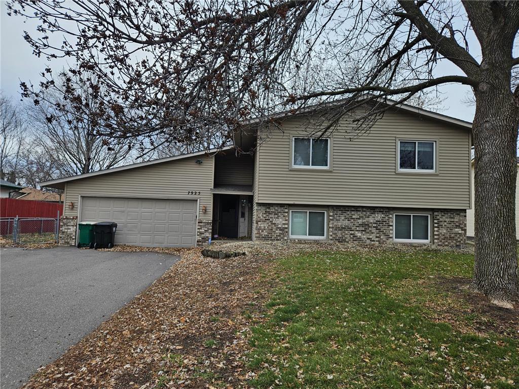 7925 Noble Avenue N, Brooklyn Park, MN, 55443 MLS 6475522 Edina Realty