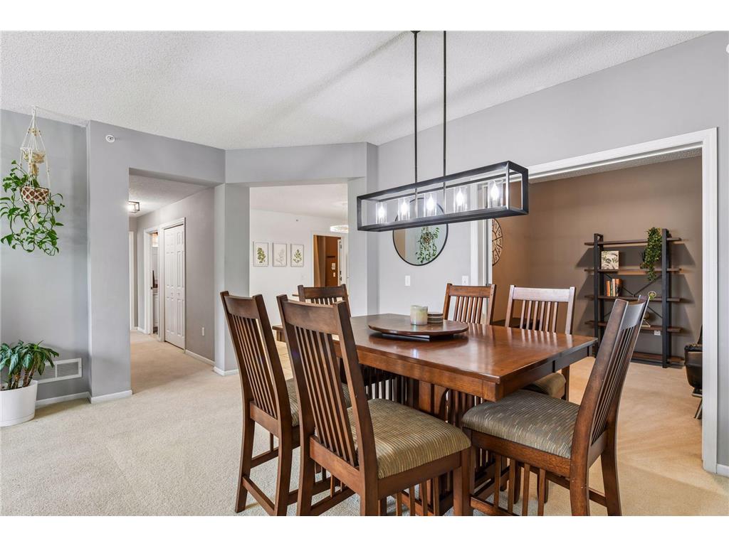 7930 Golden Valley Road #10 Golden Valley MN 55427 7070506 image6