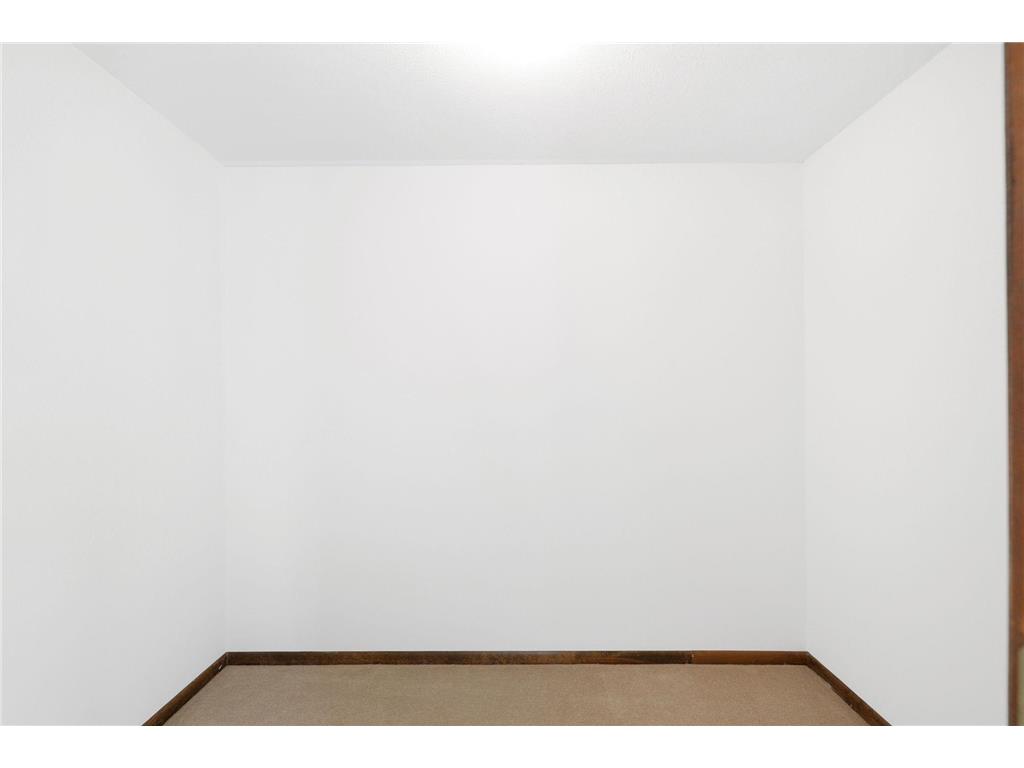7930 Rhode Island Circle Bloomington MN 55438 7007532 image35