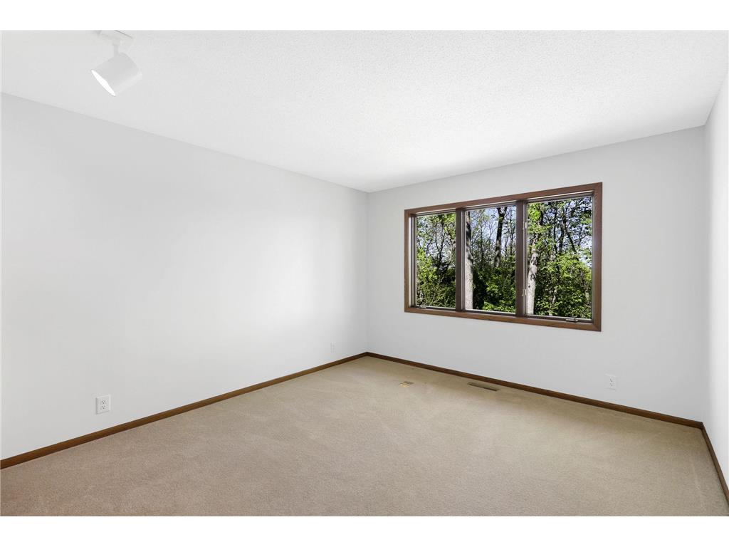 7930 Rhode Island Circle Bloomington MN 55438 7007532 image36