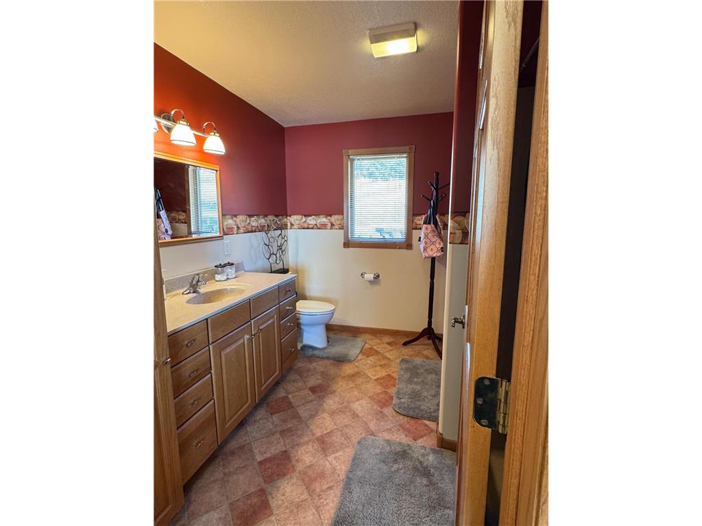 79317 355th Street Clinton MN 56225 - BIG STONE 6712032 image13