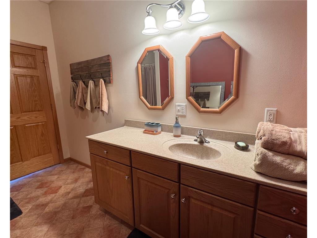 79317 355th Street Clinton MN 56225 - BIG STONE 6712032 image29