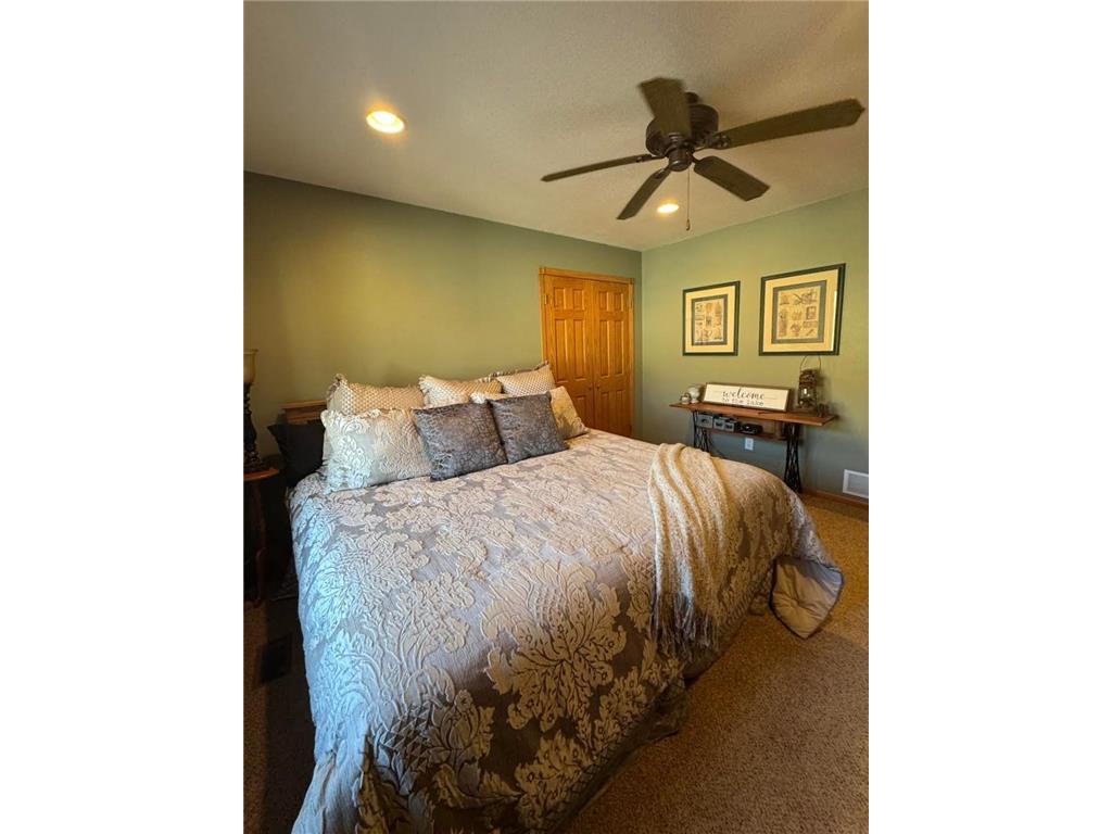 79317 355th Street Clinton MN 56225 - BIG STONE 7056056 image17