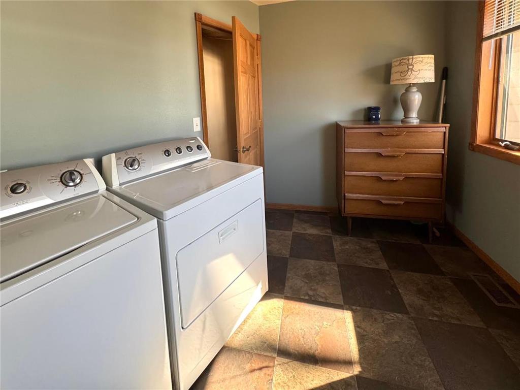 79317 355th Street Clinton MN 56225 - BIG STONE 7056056 image40