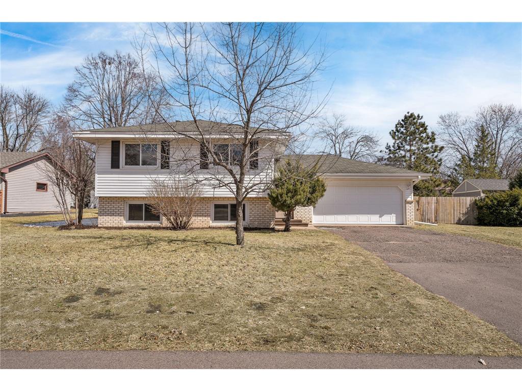 7932 Regent Avenue N Brooklyn Park MN 55443 6695433 image1