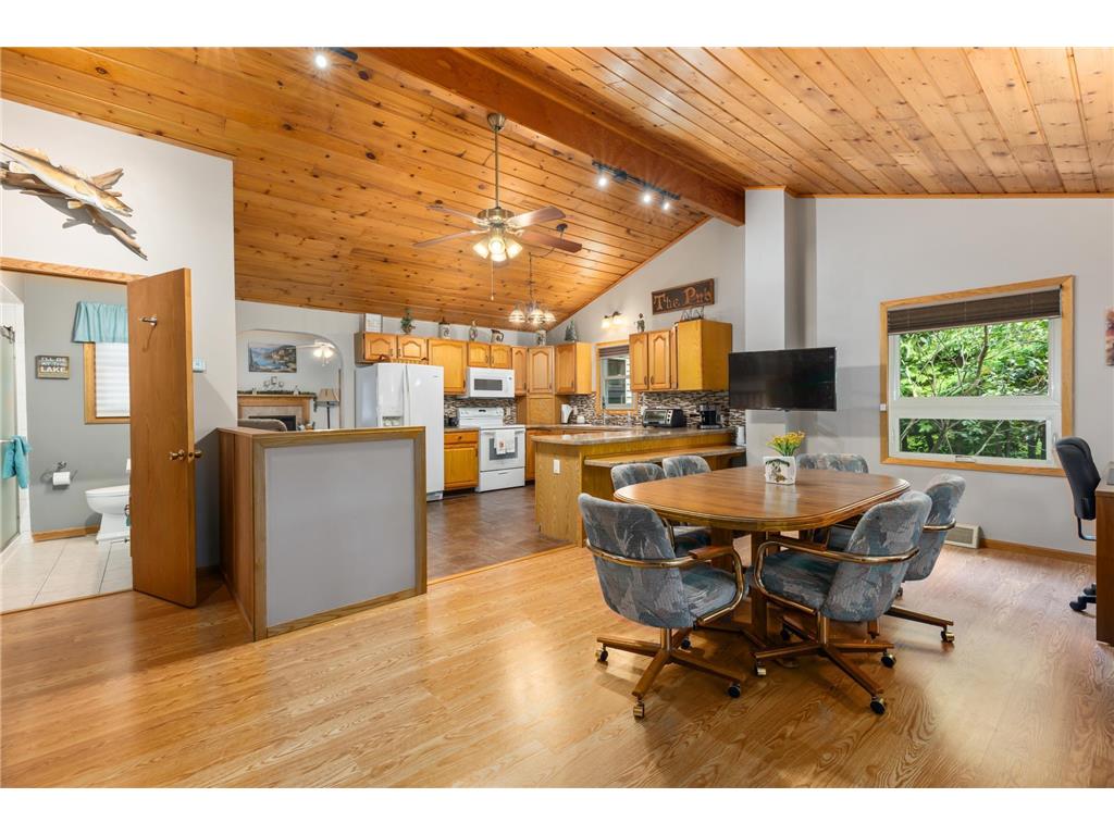 7934 44th Avenue NW Walker MN 56484 - Leech Lake 7020696 image10