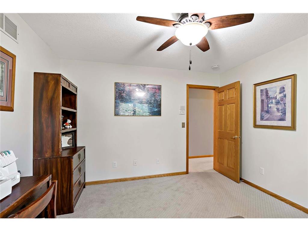 7937 9th Street Court N Oakdale MN 55128 7100516 image25