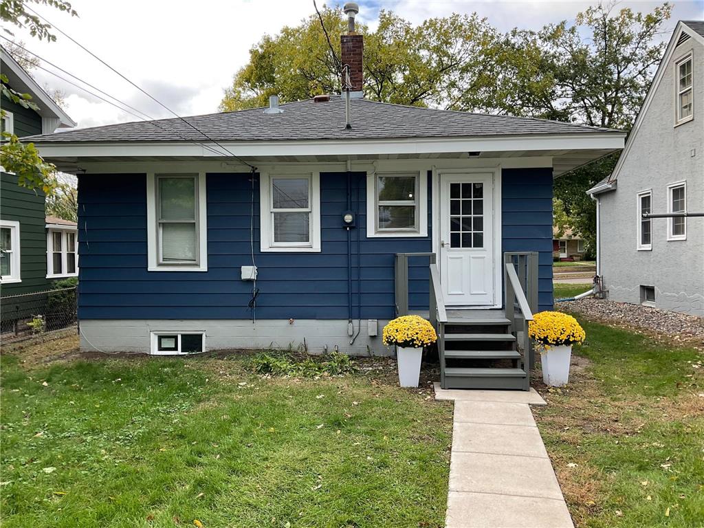 794 Lexington Parkway N, Saint Paul, MN 55104 MLS 6448327 Edina Realty