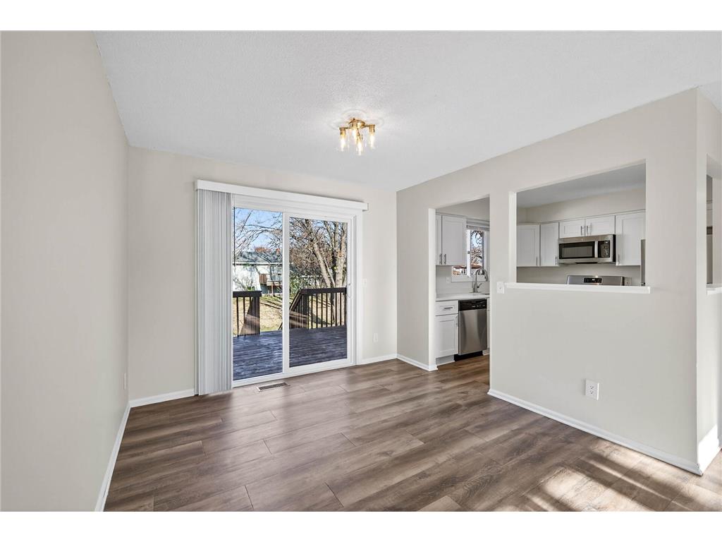 7940 Lad Parkway Brooklyn Park MN 55443 7003685 image6