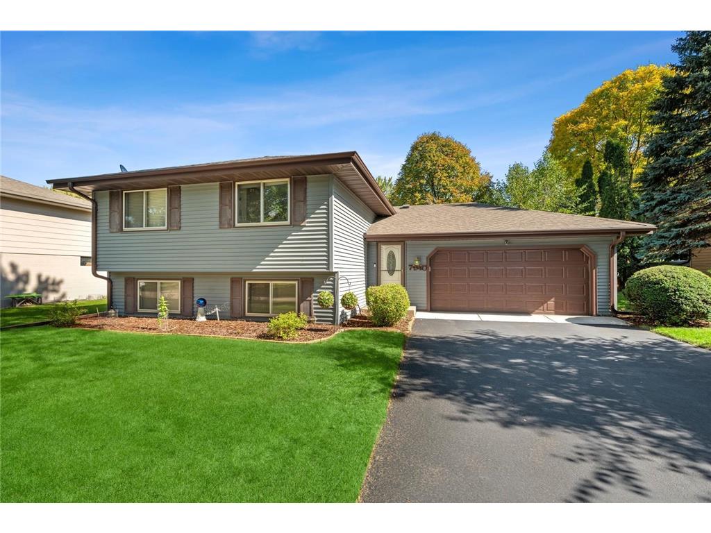 7940 Perry Avenue N Brooklyn Park MN 55443 6638796 image1