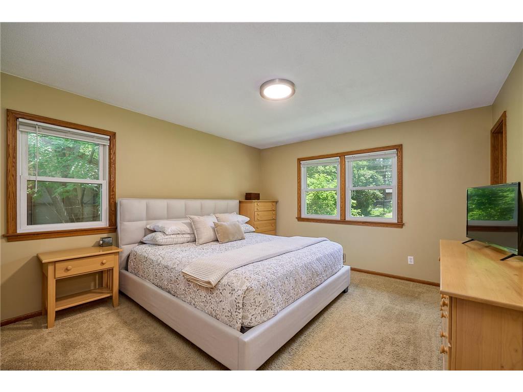 7941 60th Avenue N New Hope MN 55428 7012018 image12