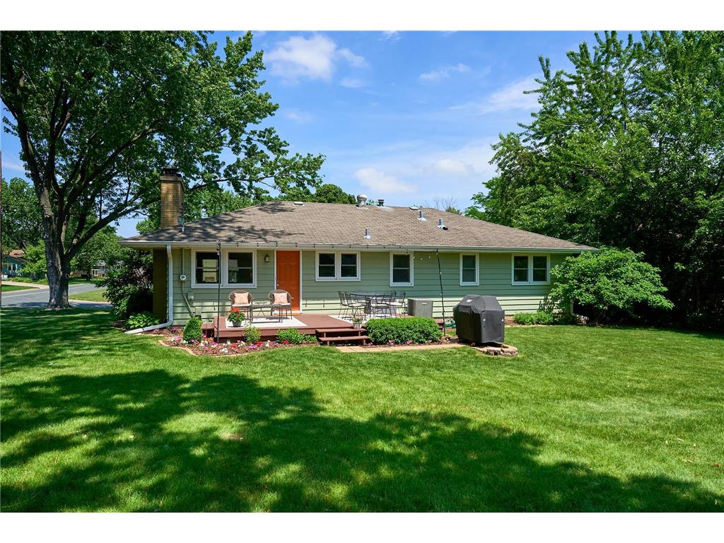 7941 60th Avenue N New Hope MN 55428 7012018 image22