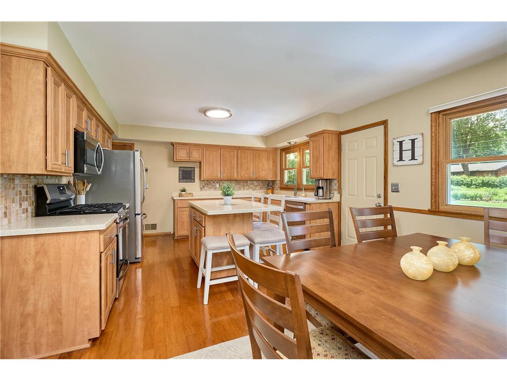 7941 60th Avenue N New Hope MN 55428 7012018 image6