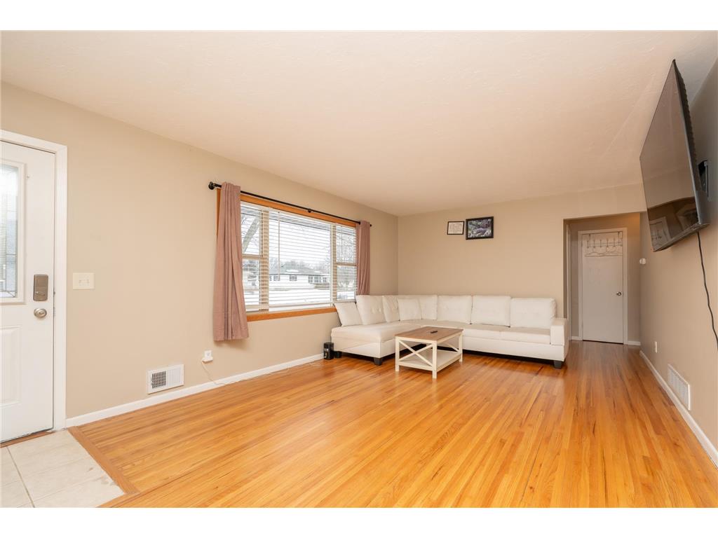 7941 Monroe Street NE Spring Lake Park MN 55432 7025162 image4