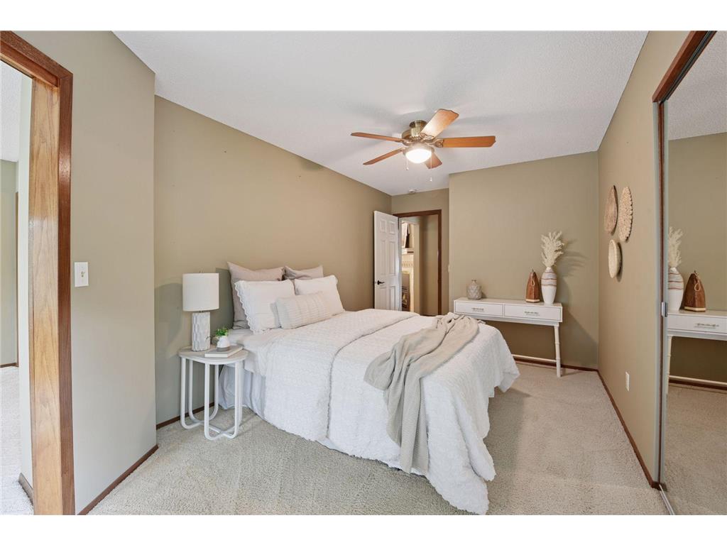 7942 Timber Lake Drive Eden Prairie MN 55347 - Mitchell 7005080 image19
