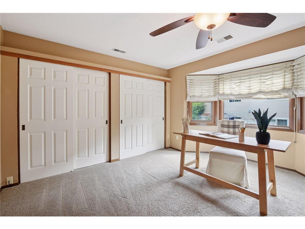 7942 Timber Lake Drive Eden Prairie MN 55347 - Mitchell 7005080 image7