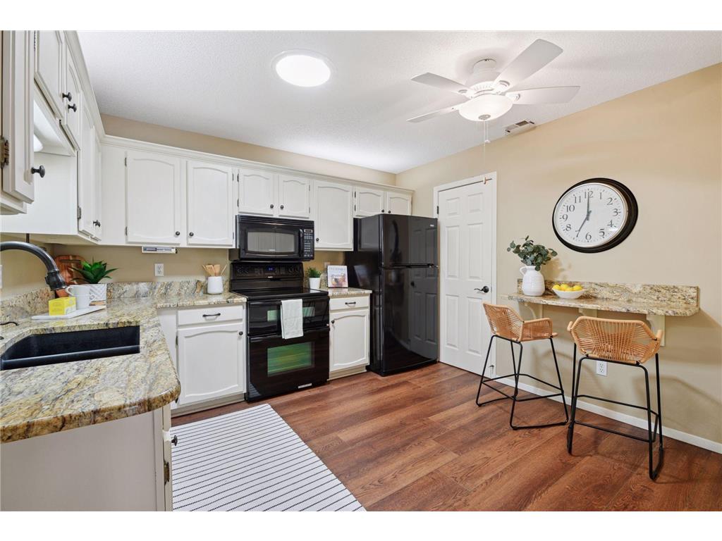 7942 Timber Lake Drive Eden Prairie MN 55347 - Mitchell 7005080 image9