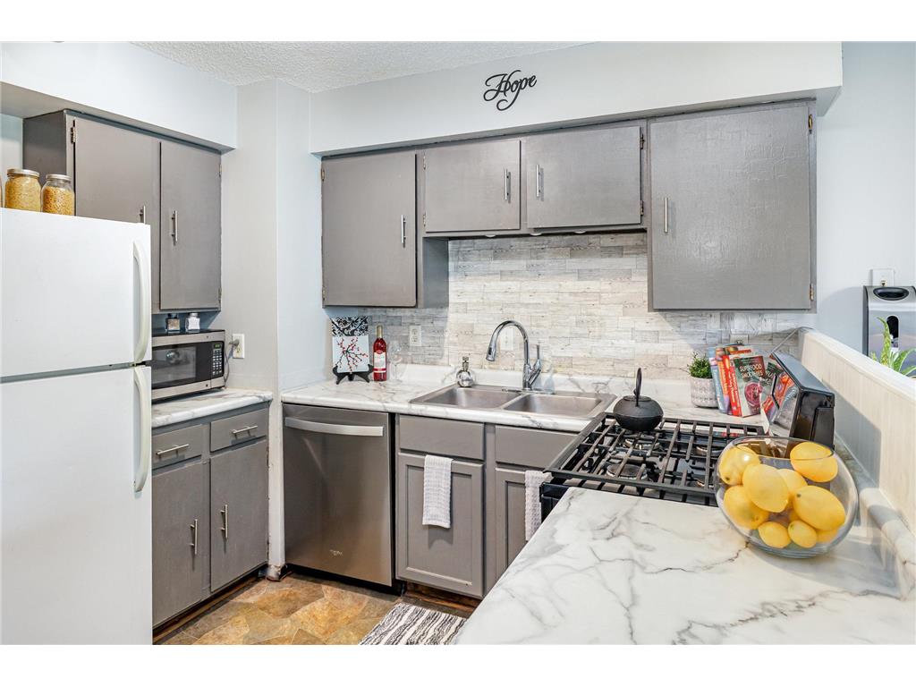 7942 Yates Avenue N Brooklyn Park MN 55443 6760021 image13