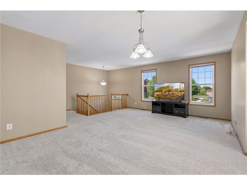 7944 Stratford Circle N Shakopee MN 55379 7076119 image2