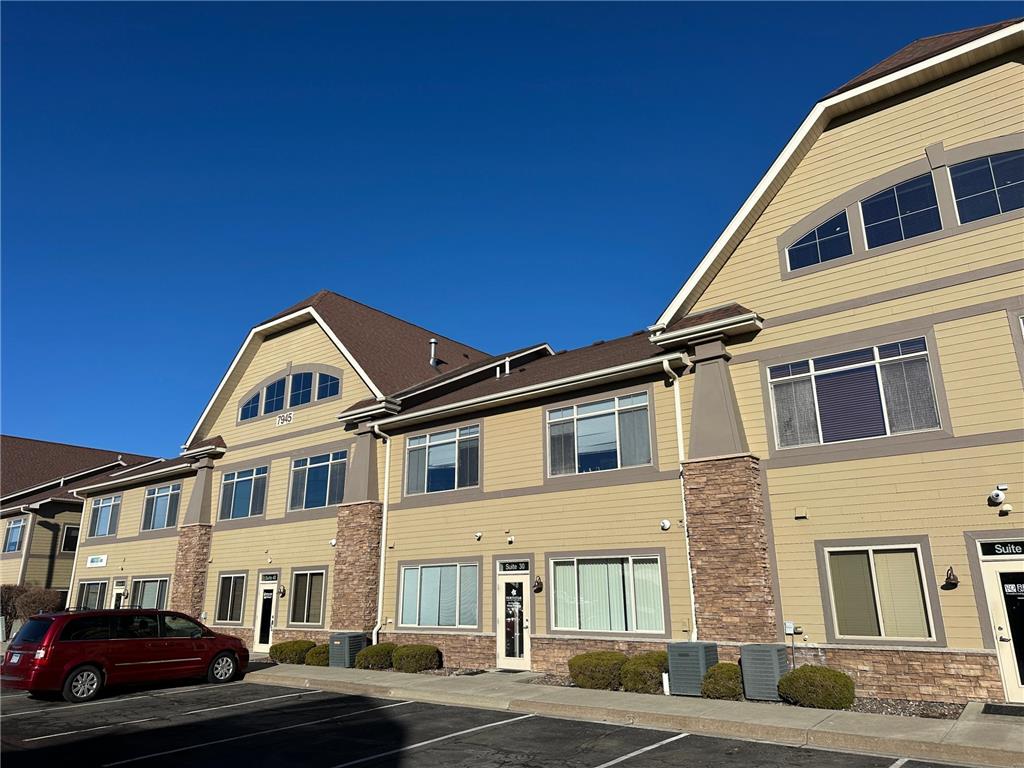 7945 Stone Creek Drive #30 Chanhassen MN 55317 6659754 image1