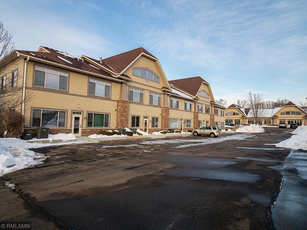 7945 Stone Creek Drive #50 Chanhassen MN 55317 5704383 image1