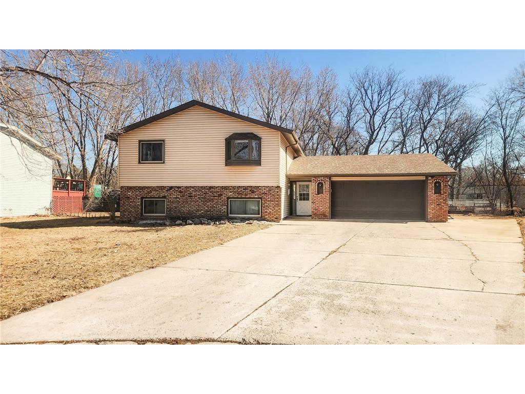 7946 Fairfield Circle Brooklyn Park MN 55444 6687464 image1