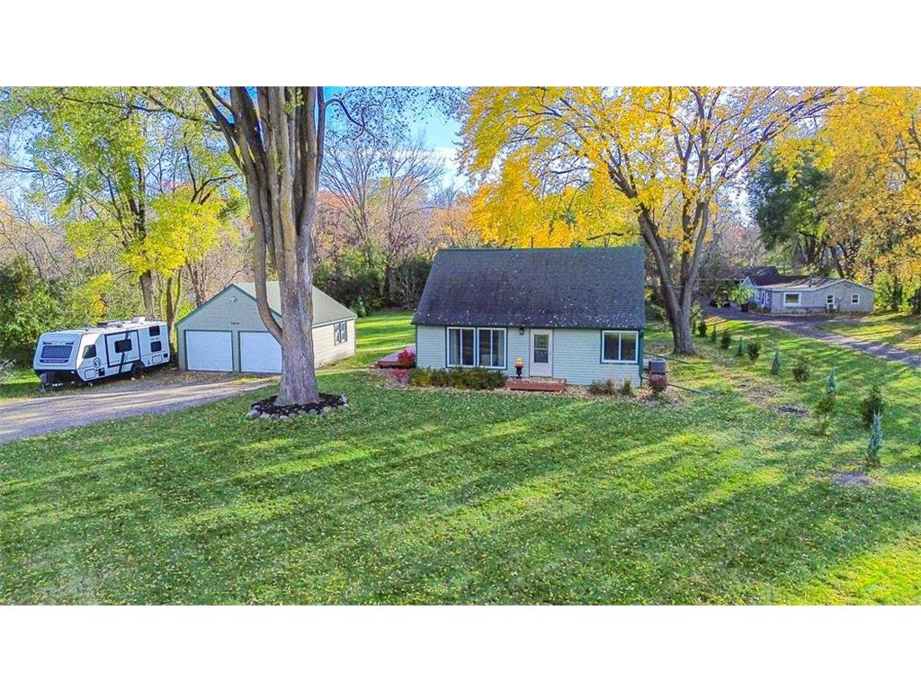 7949 Stillwater Boulevard N Oakdale MN 55128 7077855 image2