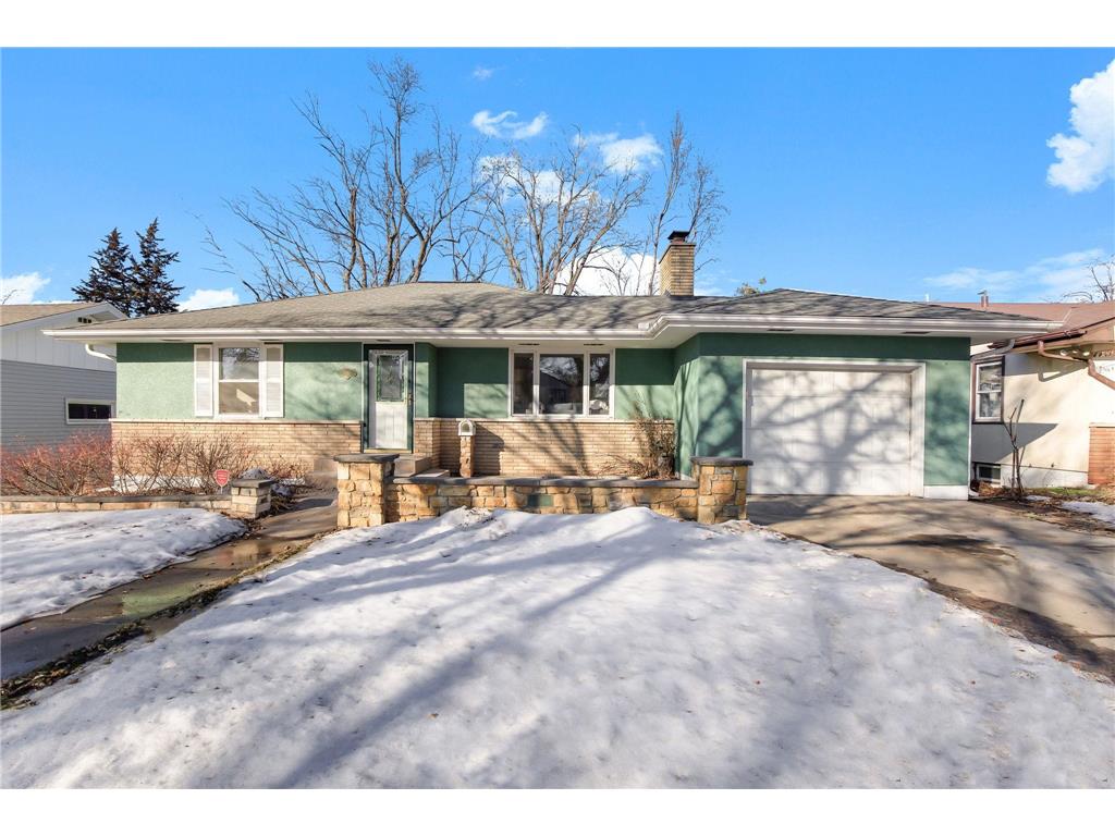 795 Hyacinth Avenue E Saint Paul MN 55106 7022870 image1